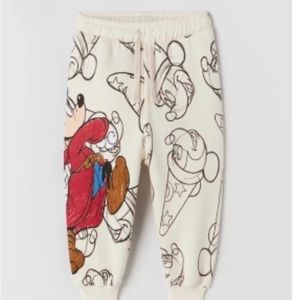 Boys Zara disney sweat pants. size 2-3.